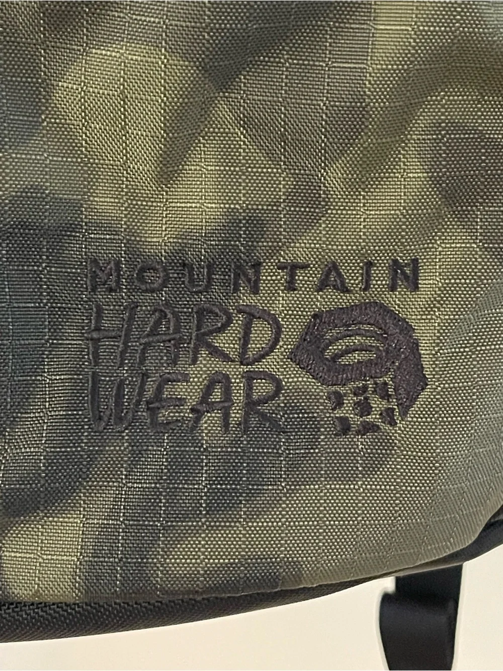 Mountain Hardware Camp 25L Backpack - Green Camo NWT